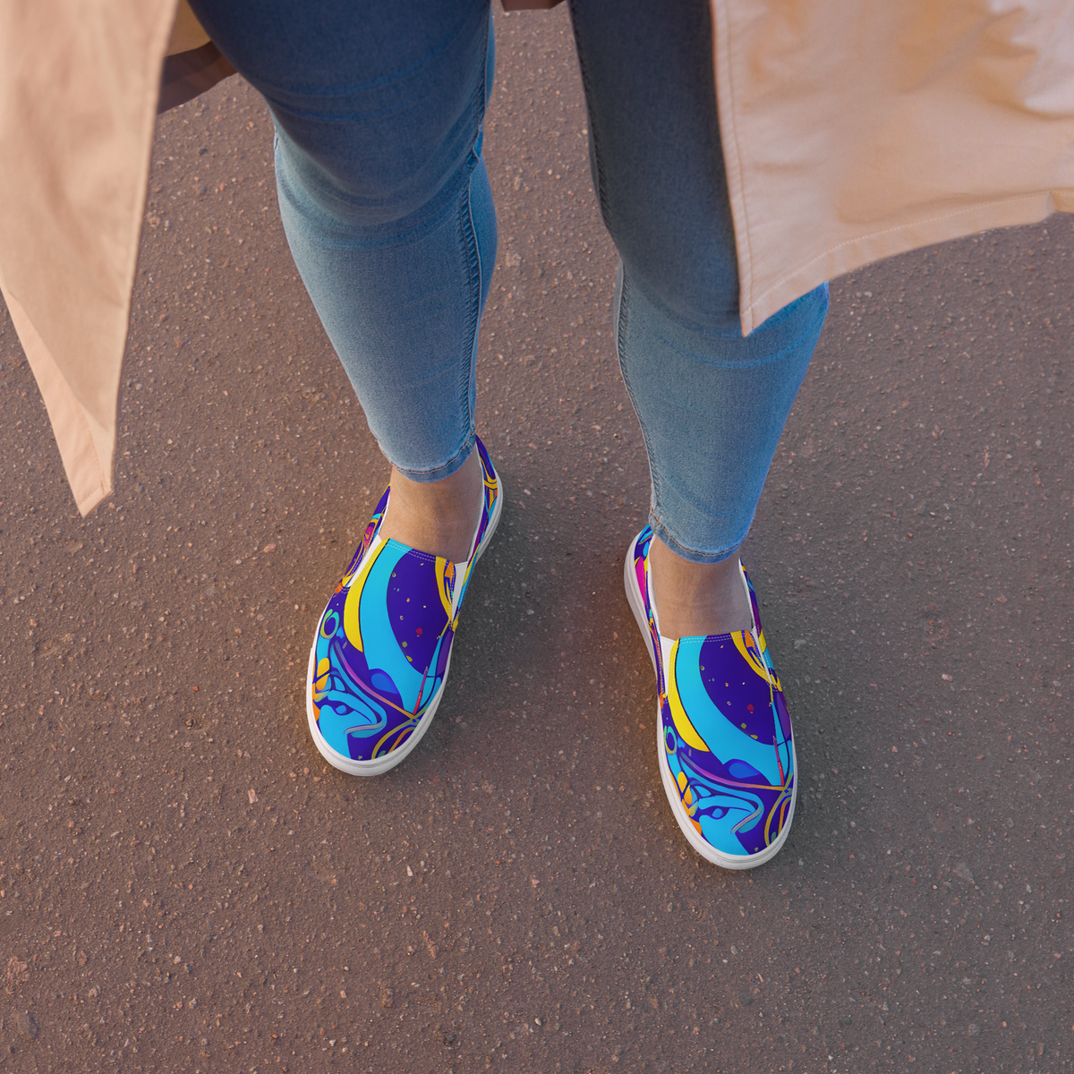 Women's Slip-On Canvas Shoes - Spectral Tangle