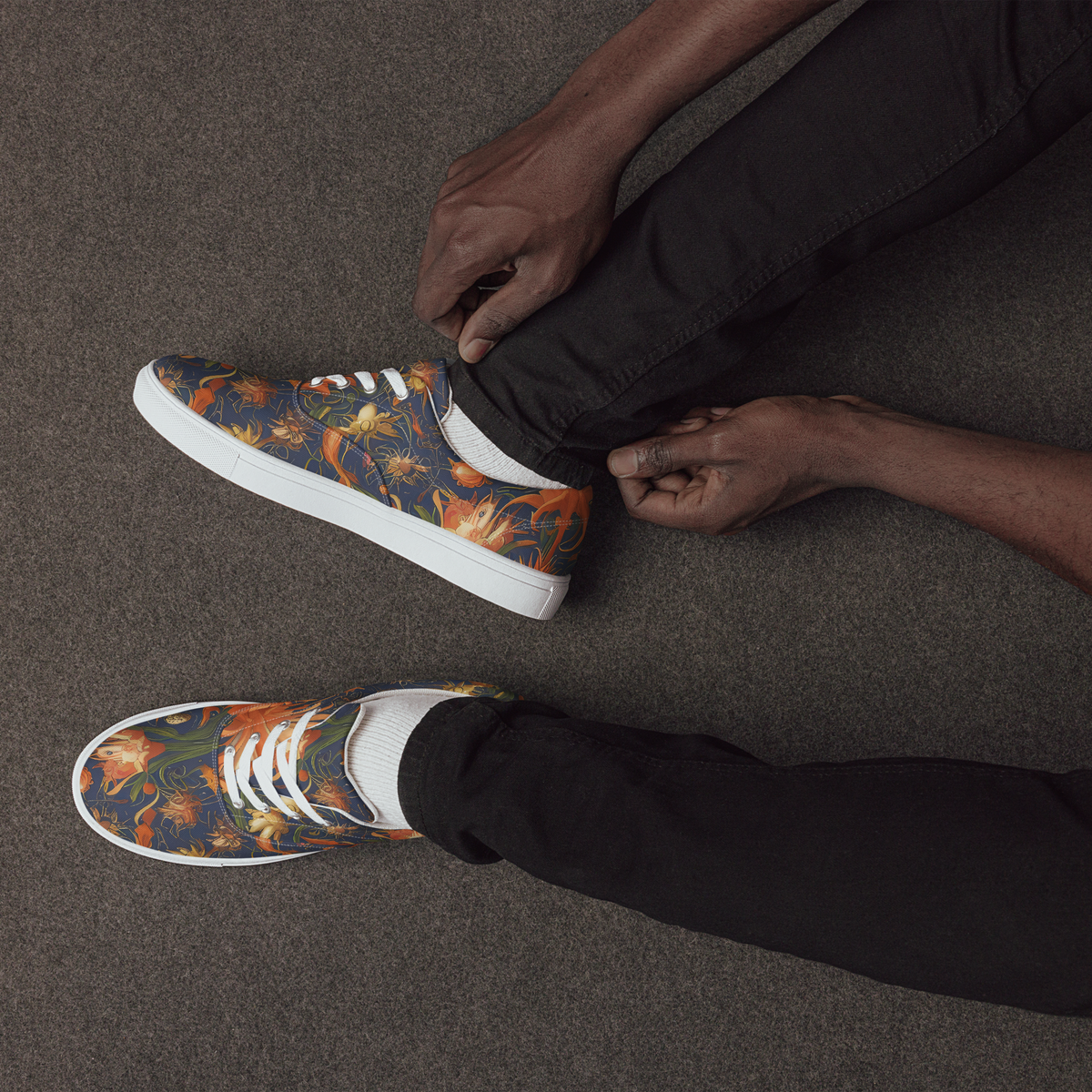 Men's Lace-Up Canvas Shoes - Stellar Blooms
